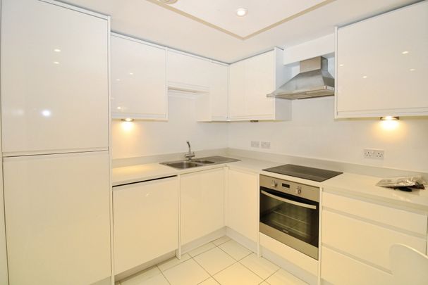 Durnsford Road, London, SW19 8GS - Photo 1
