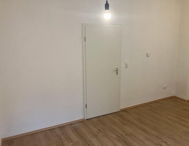 3er WG zu vermieten, pro Zimmer 355€ Warmmiete - Photo 1