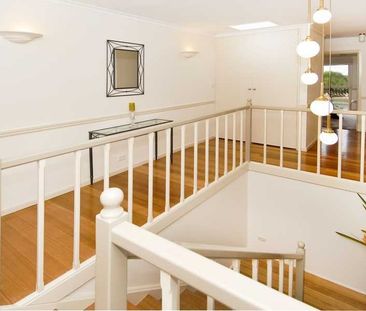 2 Kirriemuir Street, Hamlyn Heights - Photo 1