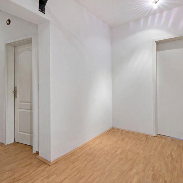 Charmante 4-Raumwohnung mit Einbauküche in Top-Lage! - Photo 1