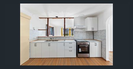 Stunning Family Home !!!! - Photo 4