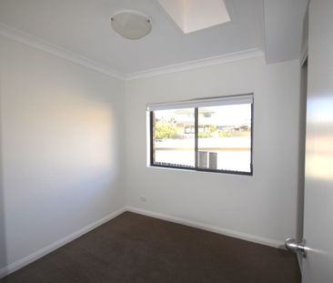 BEACHFRONT RESERVE APARTMENT WITH AMAZING VIEWS! - Photo 2