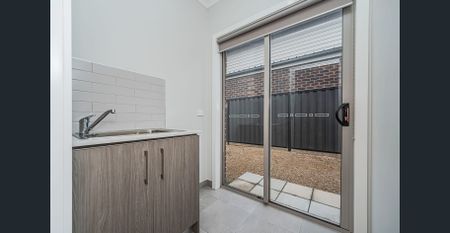 Stunning Family Home in Kalkallo - Photo 5