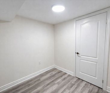 For Lease - 592 Blair Creek Drive Unit# Basement, Kitchener, Ontario - Photo 2