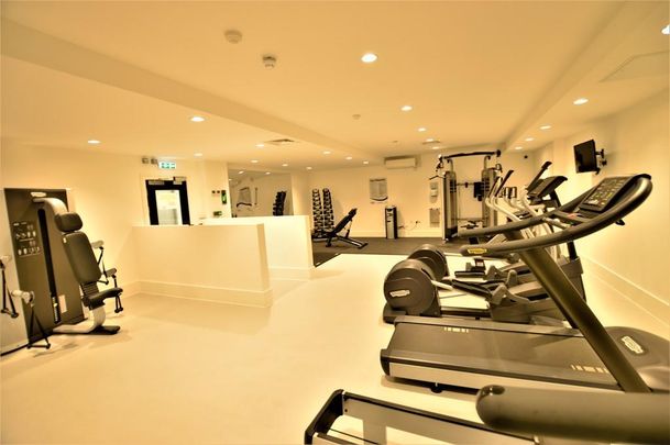 1 bedroom apartment to rent - Photo 1