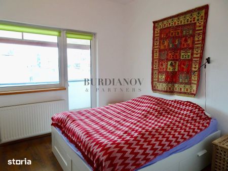 Apartament cu 2 camere, semidecomandat - Cișmigiu - Sala Palatului - Fotografie 2