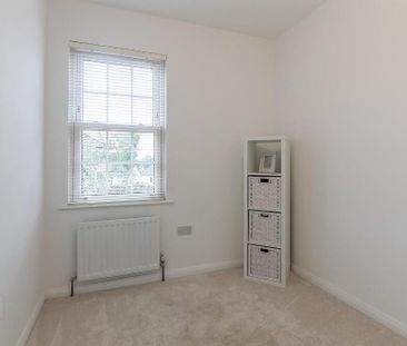16 Glen Corr Way, Newtownabbey, BT36 5QY - Photo 5
