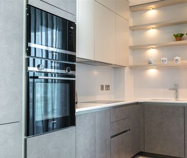 Two bedroom apartment @ Opus, 6 Hanover Quay, Grand Canal Dk, Dublin 2 - Photo 6