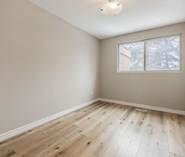 For Lease - 394 Eaton Place, Oakville, Ontario - Photo 6