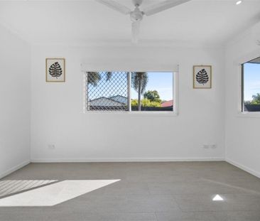 LOW MAINTENANCE FAMILY HOME - Photo 5