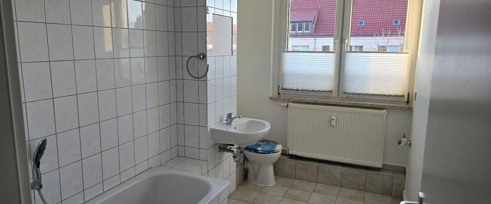 Tolle 3-4-R-Whg, renoviert oder 1 Jahr mietfrei 408 € - Foto 1