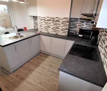 5 bedroom terraced house to rent - Photo 5