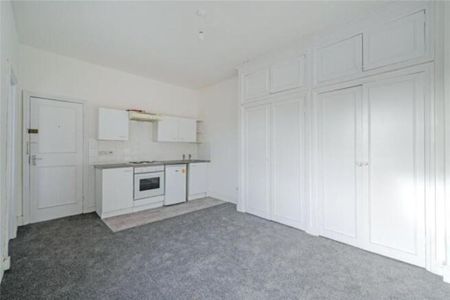 Studio to rent - Photo 5