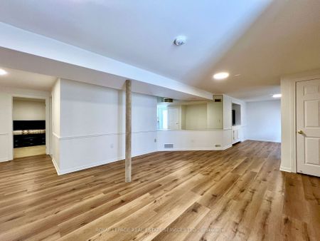 For Lease - 1450 Greenbriar Drive, Oakville, Ontario - Photo 4