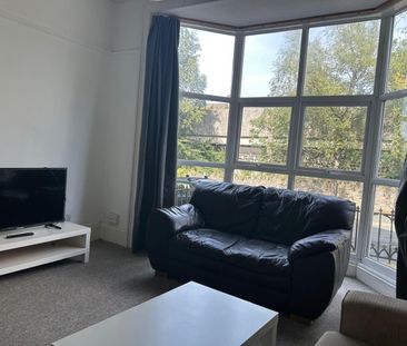 Napier Terrace, Flat 1, Plymouth - Photo 2