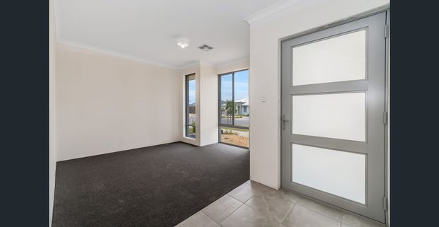Ideal Home at Baldivis - Photo 1