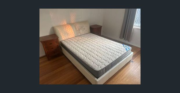 Spacious Family Home in Convenient Bundoora Location – 1192 Plenty Road, Bundoora, VIC 3083 - Photo 1