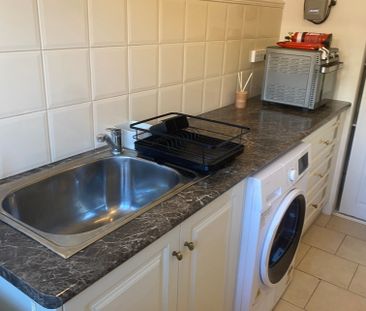 Clifton Springs - Photo 6