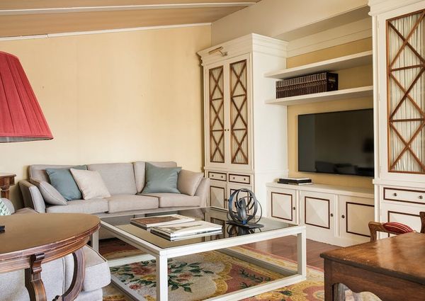 Calle de Rafael Calvo, Madrid, Community of Madrid 28010