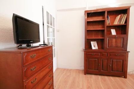 Carrer de València, Barcelona, Catalonia 08011 - Foto 2