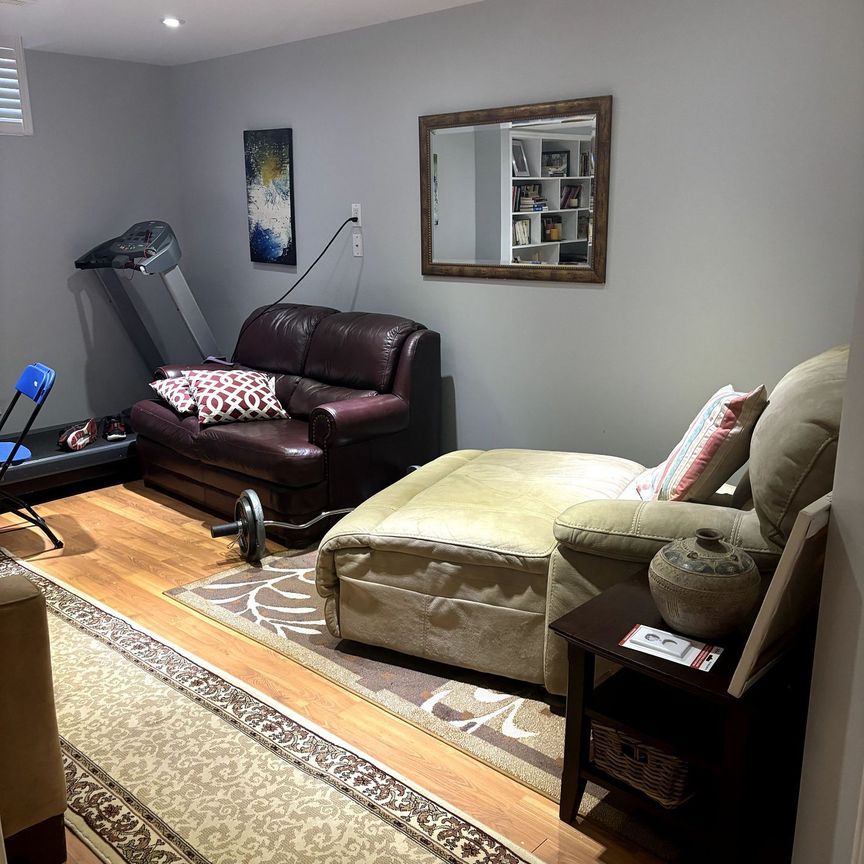 For Lease - 258 Shadow Place, Pickering, Ontario - Photo 1