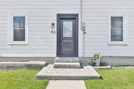 For Lease - 44 Metcalf Street, Tweed, Ontario - Photo 4