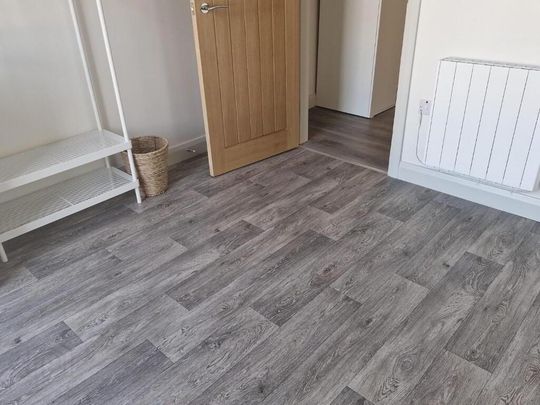 Apt D, 39d Church Street, Warrenpoint, Newry, BT34 3HN - Photo 1