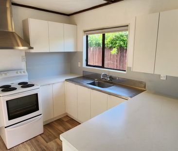 Unit 1, 5 Hawea Street, Merrilands, New Plymouth - Photo 2