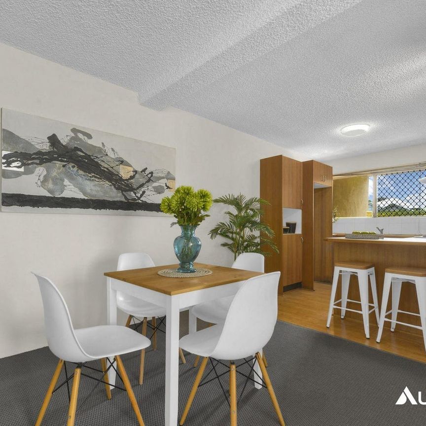 1/59 College Street, Hamilton, Qld 4007 - Photo 1