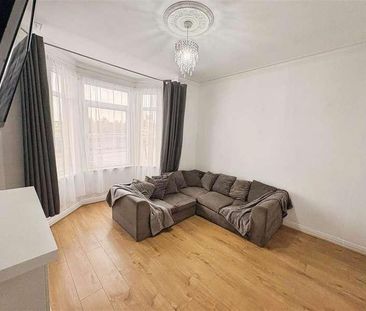 Cowbridge Road East, Cardiff, CF5 - Photo 5