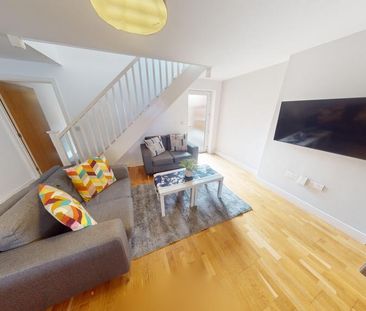 4 bedroom townhouse to rent - Photo 6