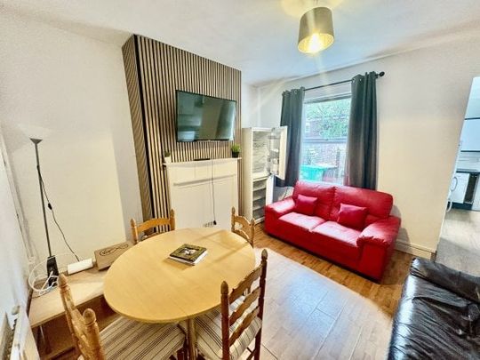 Watkin St, City Centre, Property for rent - Photo 1