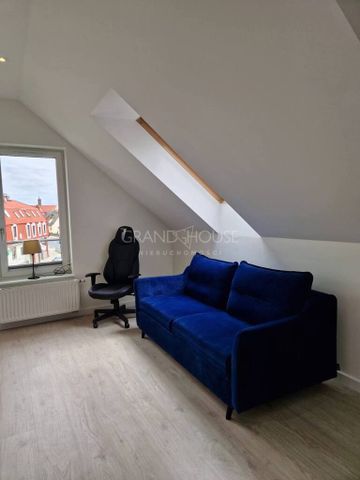 Dwupoziomowe mieszkanie przy ul. Okulickiej - Фото 3