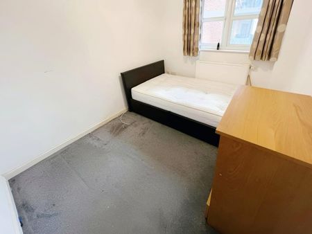 2 bedroom apartment to rent - Photo 4