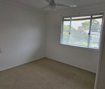 Cute as a button! - Photo 3