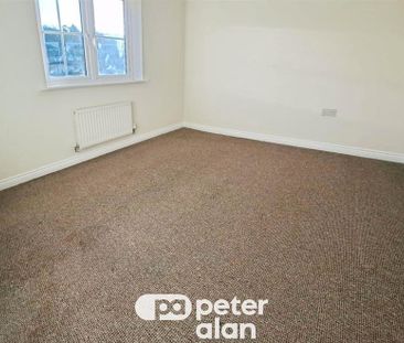 Heol Y Gors, Townhill, SWANSEA - Photo 2