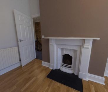 6 bedroom house to rent - Photo 1