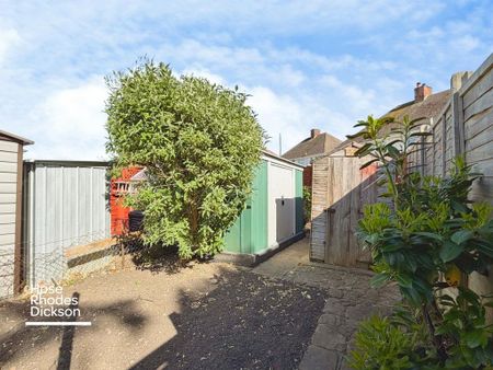 2 bedroom terraced house to rent - Photo 2