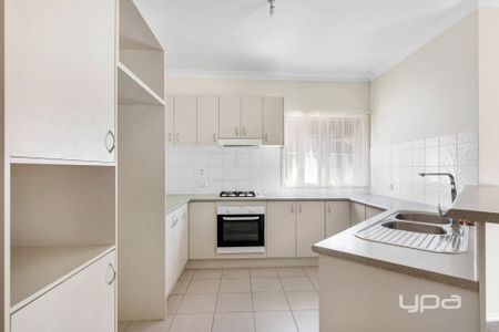 Cosy Cottage In Caroline Springs - Photo 3