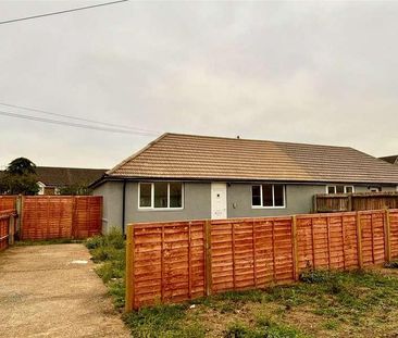 Aspal Park, Beck Row, Bury St. Edmunds, Suffolk, IP28 - Photo 5