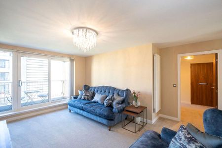 2 bedroom flat to rent - Photo 3