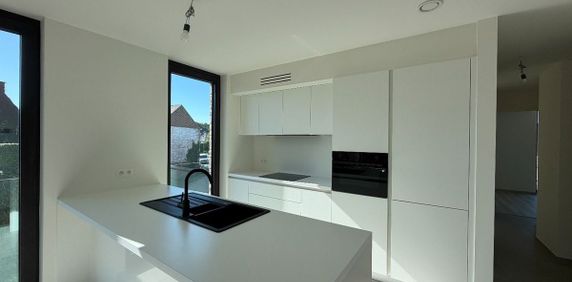 Appartement te huur in Halle voor € 1.250 met 2 slaapkamers - Photo 2