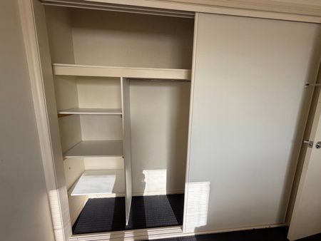 Yarraville - Photo 2