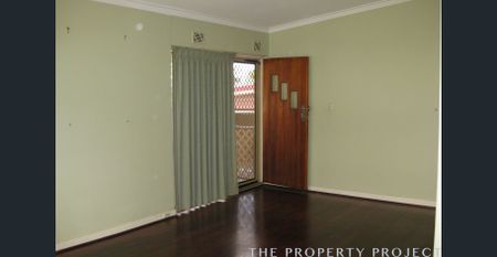 BE IN FOR CHRISTMAS - Photo 2