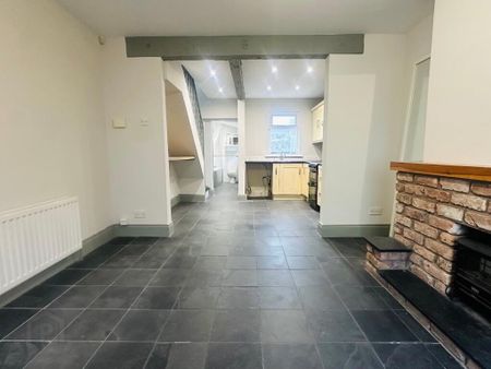 5 Castle Street, Donaghadee, BT21 0DN - Photo 3