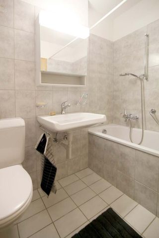 3.5 Zimmer, 86 m², 2. Stock - Photo 3