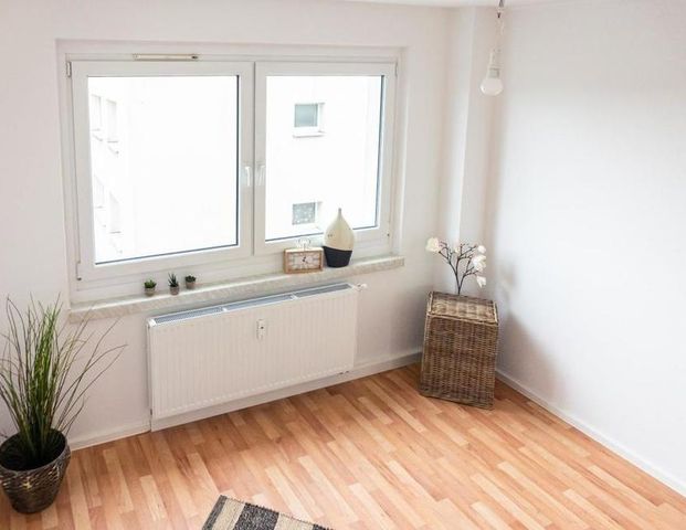 Modernisierte 2-Raum-Wohnung im Chemnitzer Süden - Photo 1