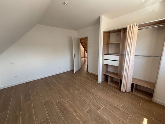 Location Maison 5 pièces 120m² - Photo 1