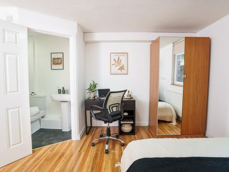 3 bedroom flat share to rent - Photo 4