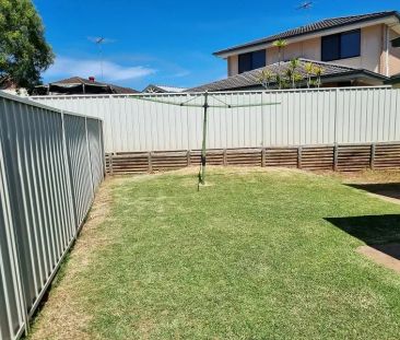 Comfortable Family Living in a Quiet Kellyville Ridge Setting - Photo 6